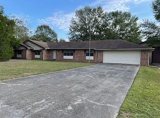 804 Howell St, Ellisville, MS 39437