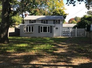 182 Haswill St, Warwick, RI 02889