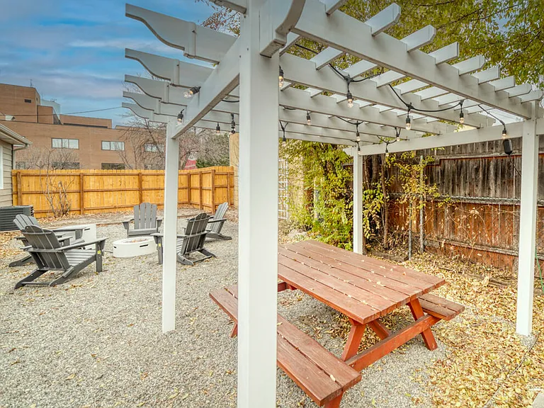 1415 E Boulder St — Photo 29