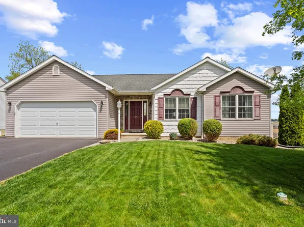 115 Gable Dr #L-0049, Myerstown, PA 17067