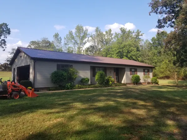 2222 Lone Oak Rd, Paris, TN 38242