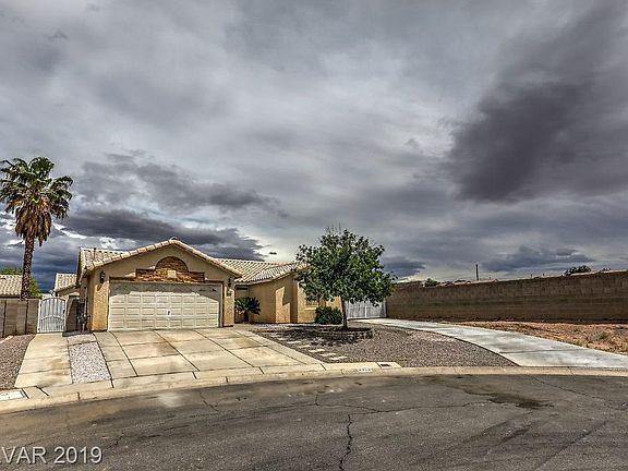 3rd image of 5888 Rio Poco Dr