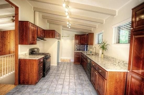 has full appliances