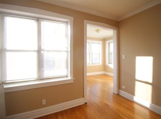 4457 N Troy St #3, Chicago, IL 60625
