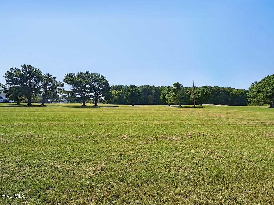 1st image of 1040 Soundside Road
