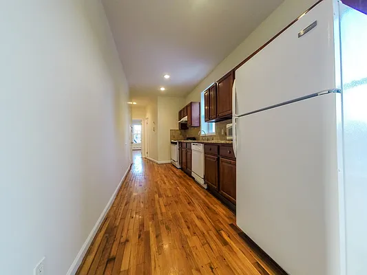 Rented by The Bay Front Estates at Mill Basin | media 35