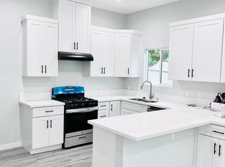 4727 W 141st St #B, Hawthorne, CA 90250