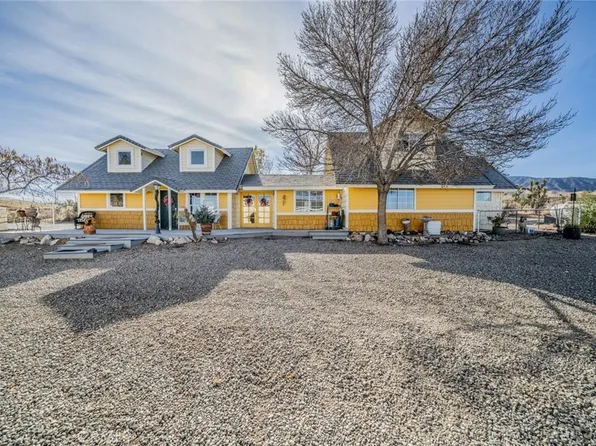 625 Rancho Rd, Pinon Hills, CA 92372