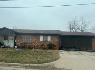 1100 SW 70th St, Oklahoma City, OK 73139