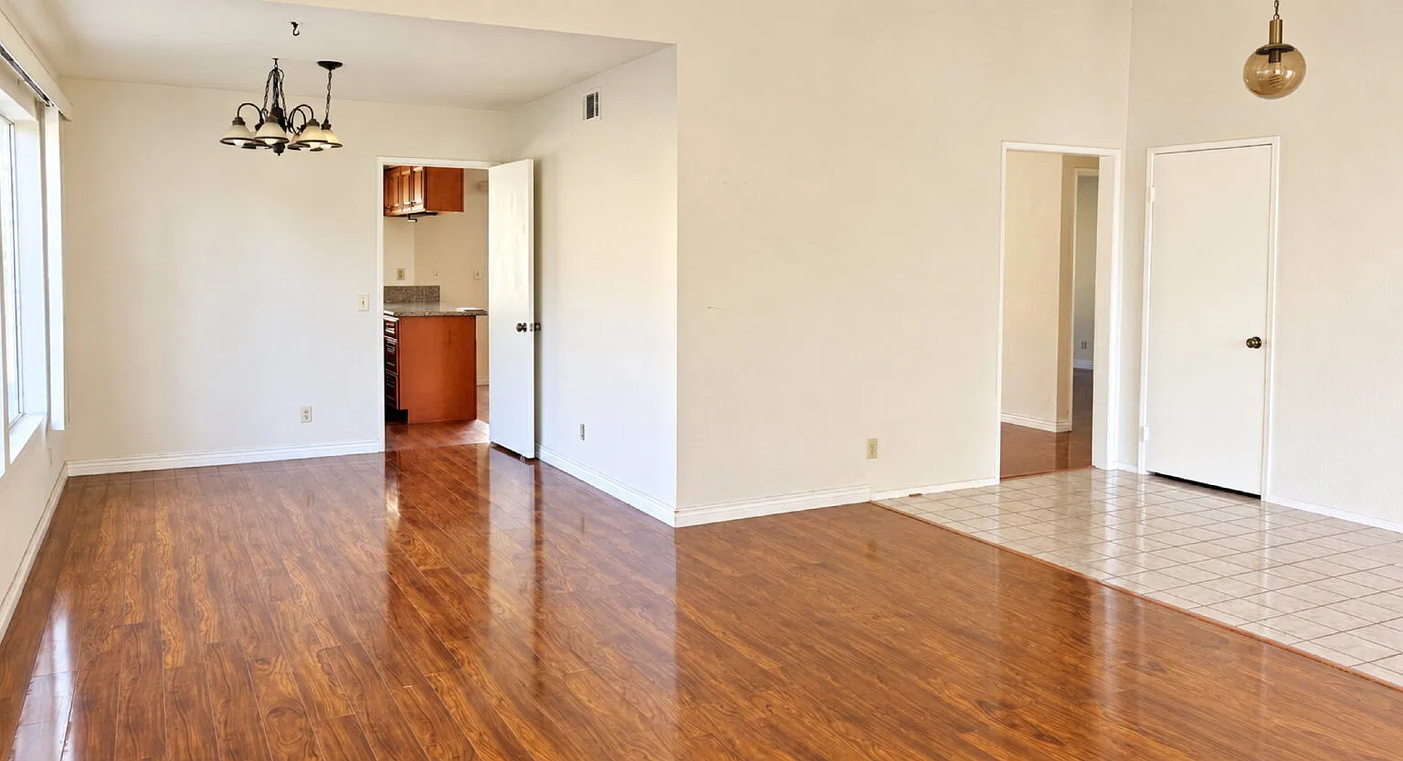3 bed, 2.0 bath, 1437 sqft, $4,000 — Photo 4