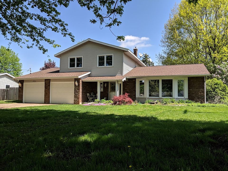1st image of 8760 Cottonwood Dr