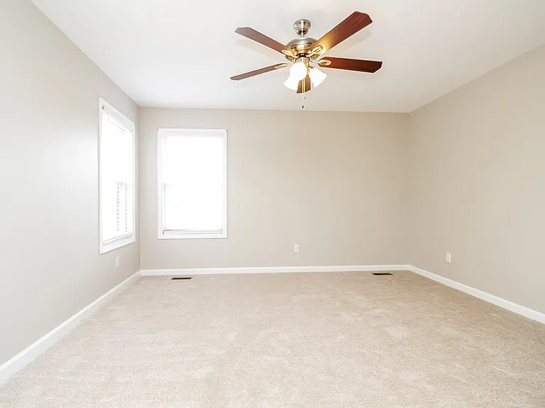 2900 Hearthside Dr — Photo 9