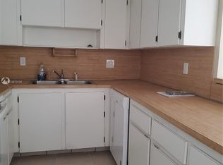 655 SW 61st Ter #0, Pompano Beach, FL 33068