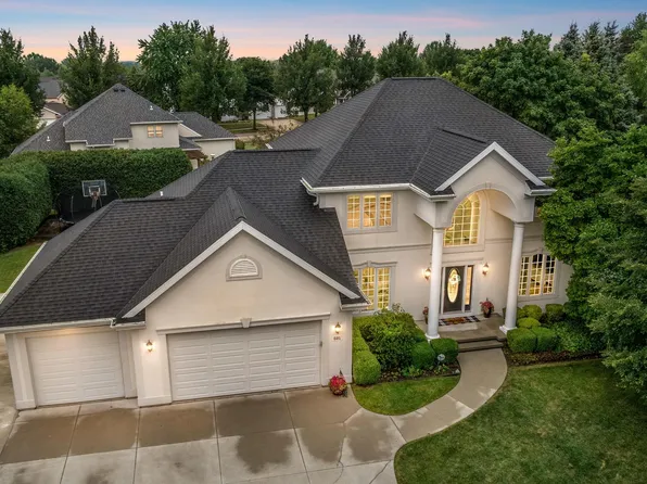 601 E Carrington Ln, Appleton, WI 54913