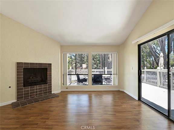 4th image of 1184 S Westlake Blvd #D