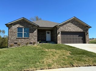 260 Brook Cv, Berea, KY 40403