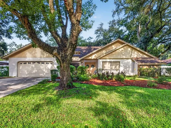 10918 GILLETTE AVENUE, TAMPA, FL 33617