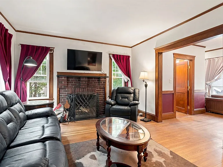 42 Norway Park — Photo 13