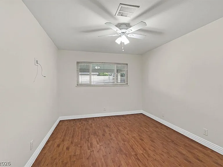 3645 Forestcrest Dr — Photo 14