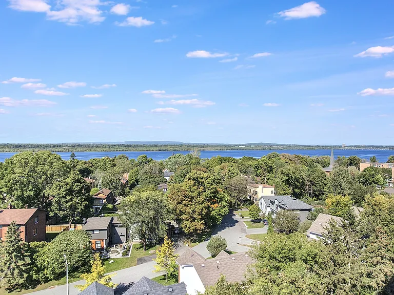 851 Richmond Rd — Photo 14