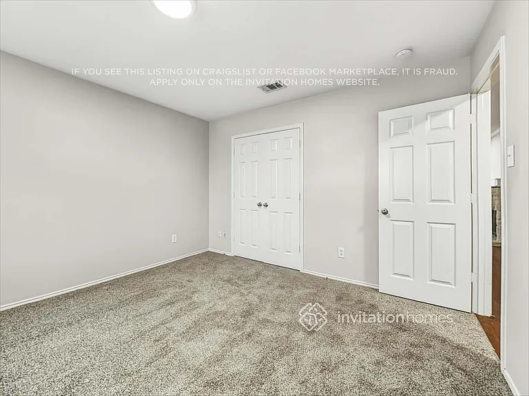 402 Azalea Dr — Photo 12