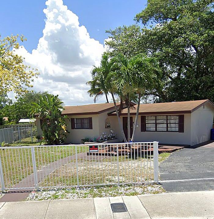 1st image of 1631 NW 9th Ave