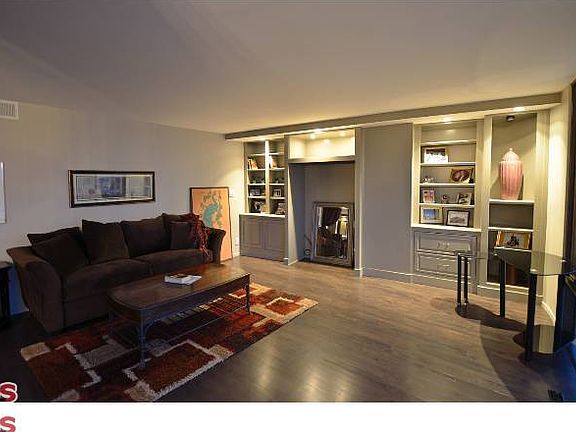 5th image of 4335 Marina City Dr Unit 846