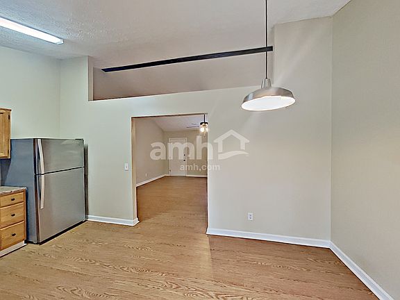 4th image of 4046 River Rock Way
