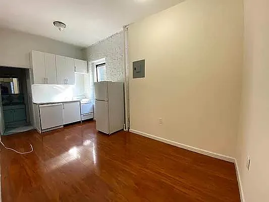 Rented by Highline Residential | media 2