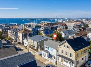 22 Dearborn St #1, Newport, RI 02840