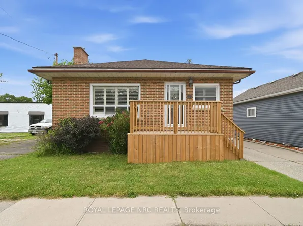 62 Lincoln St, Welland, ON L3C 5J2