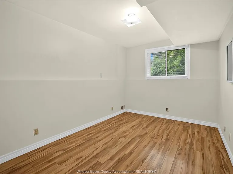 463 Randolph Ave — Photo 23
