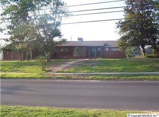 623 E Main St, Albertville, AL 35950