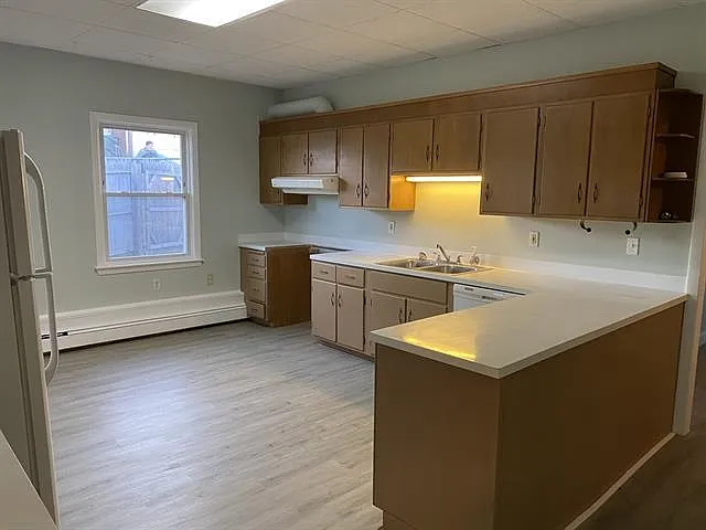 116 W High St — Photo 10