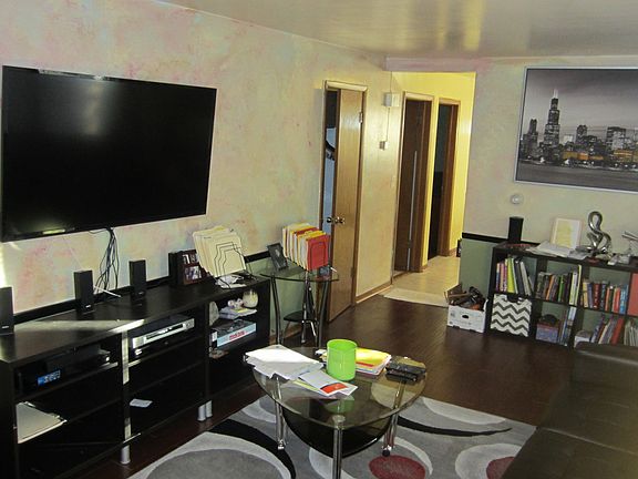 4th image of 7021 W Belmont Ave APT 1S