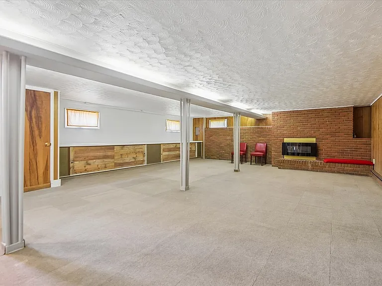 1209 Farmview Rd — Photo 14