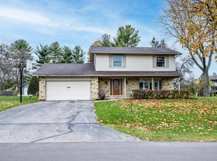 3484 Cottontail Trl, Madison, WI 53718