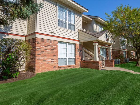 1700 N Wayne St #1208