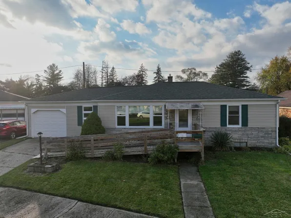 9 Chippewa Ct, Saginaw, MI 48602