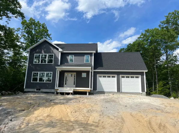 29 Bracken Woods Road, Raymond, ME 04071