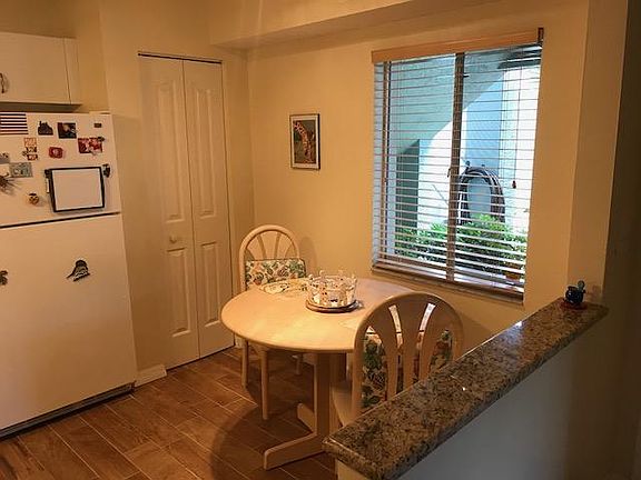 Open kitchen
