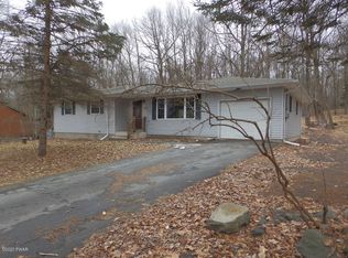 119 French Coach Rd, Milford, PA 18337