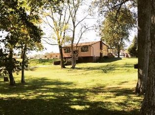 756 Sky Park Dr NE, Corydon, IN 47112