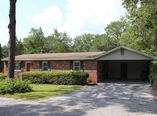 1702 Hylan Ave, Hamlet, NC 28345