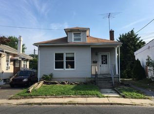 79 White Rd, Shrewsbury, NJ 07702