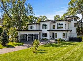 43 Claremont St, Newton, MA 02458