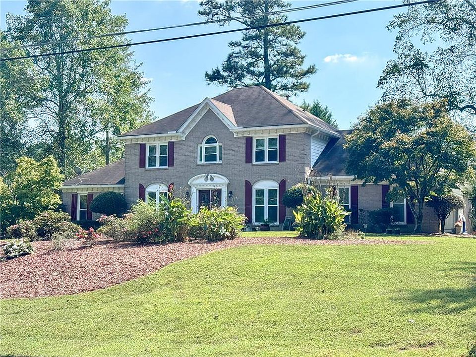 1st image of 3510 Thunderwood Ln