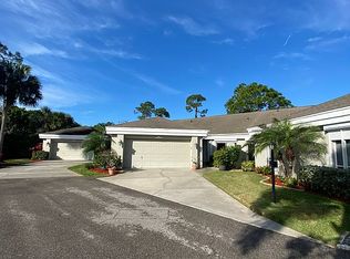 21712 Sungate Ct, Estero, FL 33928