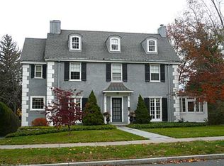 186 Terry Rd, Hartford, CT 06105