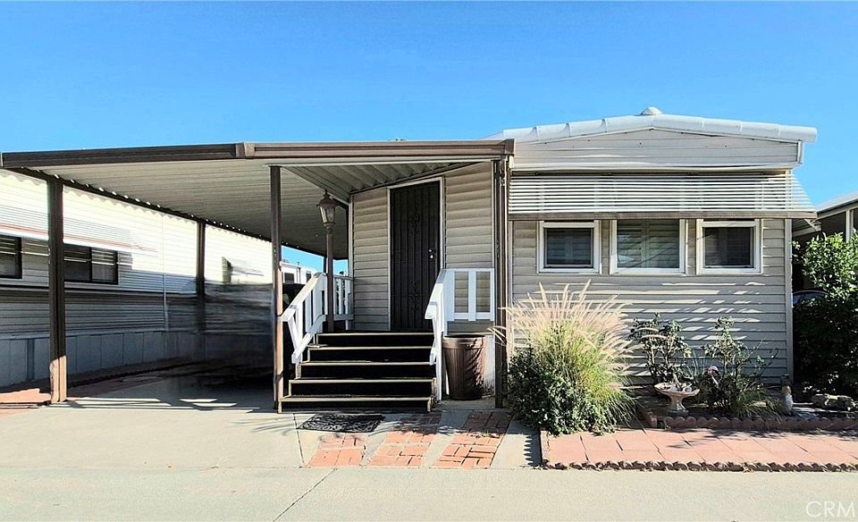 1st image of 1381 Sierra Dr